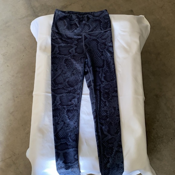 ALLFENIX Python Legging Black & Blue - Picture 2 of 2